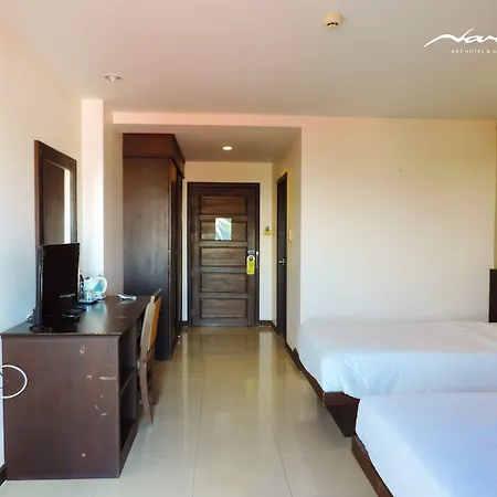 โรงแรม นริส อาร์ท โฮเทล