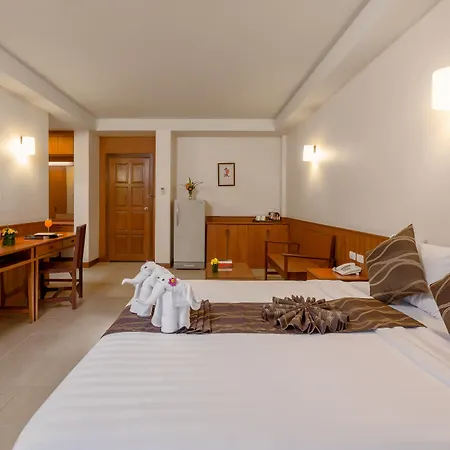 Hotel Authong 3*