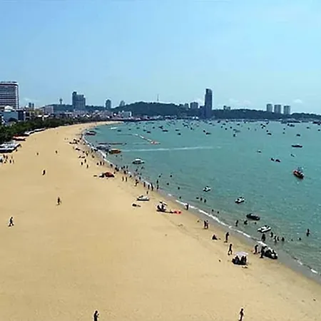 Resort Tropicana Pattaya