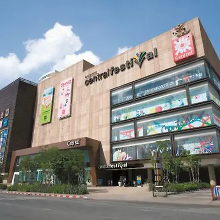 Resort Tropicana Pattaya