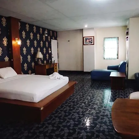 Green Beach Pattaya โรงแรม Pattaya