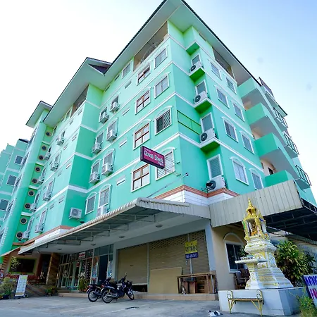 โรงแรม Green Beach Pattaya 2*