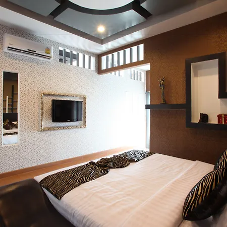 Hotel Ktk & 4*