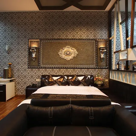 Hotel Ktk & 4*