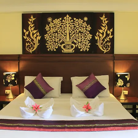 โรงแรม Siwalai Place 3*