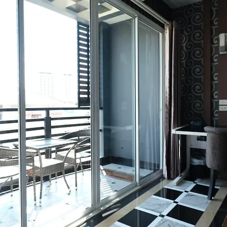 Hotel Ktk & 4*