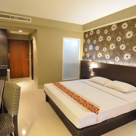 Hotel Welcome Plaza 3*