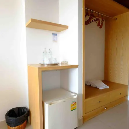 โรงแรม โรงแรมเวลคัม พลาซ่า