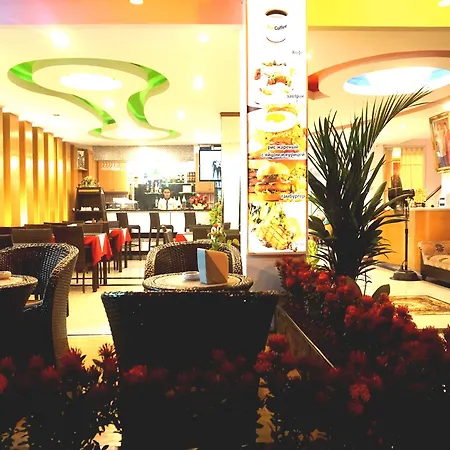 Aya Place Hotel 2*