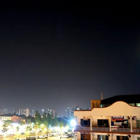 Aya Place Hotel