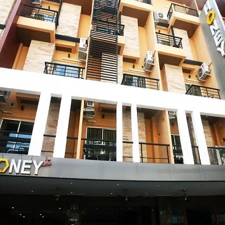 โรงแรม Honey 3*