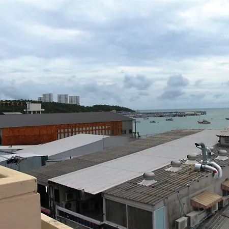P72 โรงแรม Pattaya