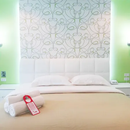 Access Hotel