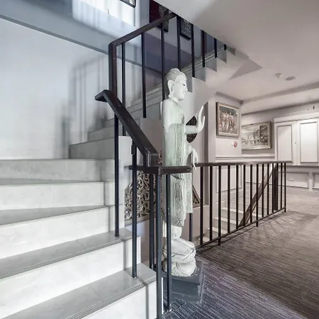 Hotel Access 3*