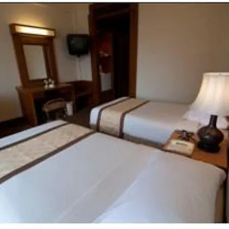 โกลเด้นบีชโฮเทล พัทยา โรงแรม