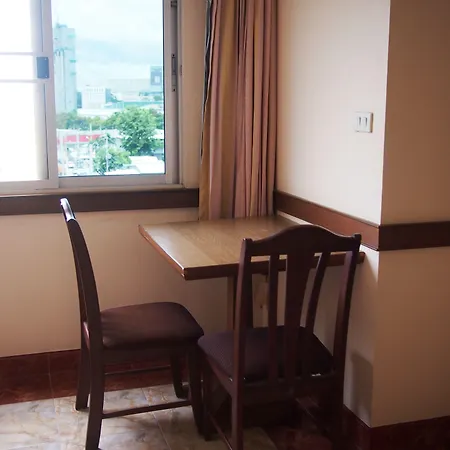 โรงแรม Navin Mansion 3