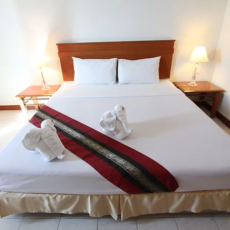 คราวน์พัทยาบีชโฮเทล โรงแรม Pattaya