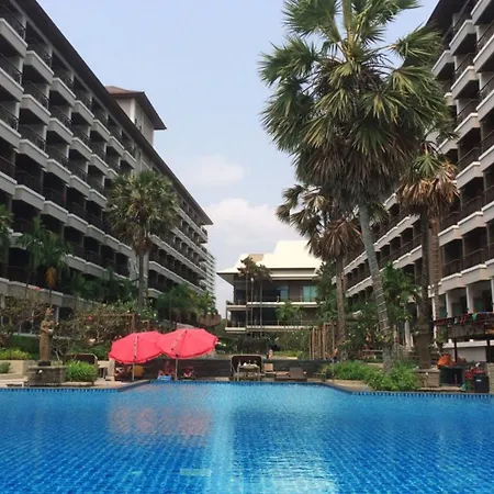 Welcome World Beachfront 4*