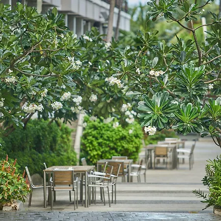 Welcome World Beachfront Pattaya