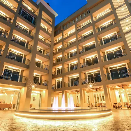 Crystal Palace Luxury Hotel 5*