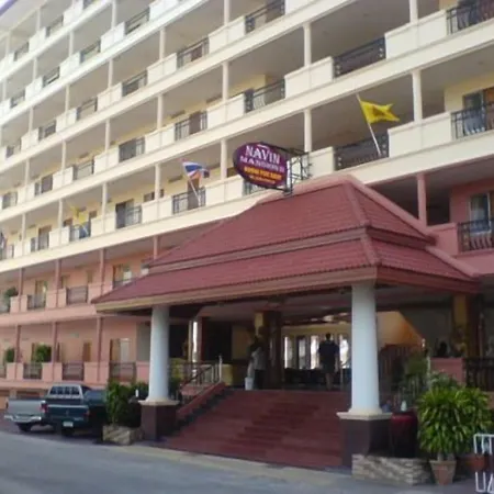 นาวิน แมนชั่น 2 Navin Mansion 2 โรงแรม 2*
