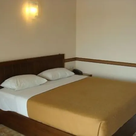นาวิน แมนชั่น 2 Navin Mansion 2 โรงแรม