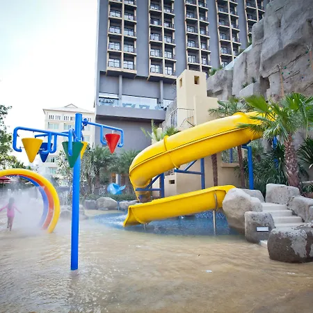 Mercure Ocean 4* Pattaya