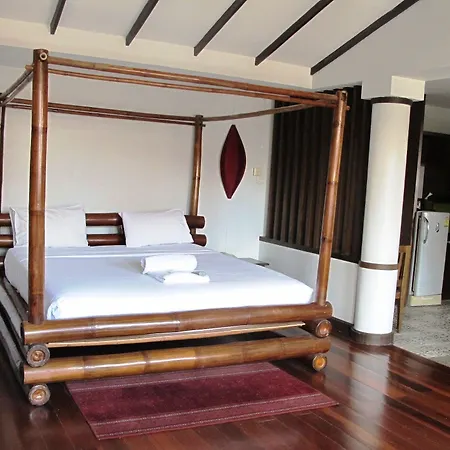 Keerati Hotel