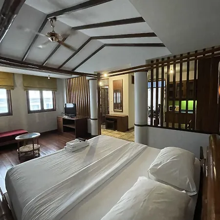 Hotel Keerati