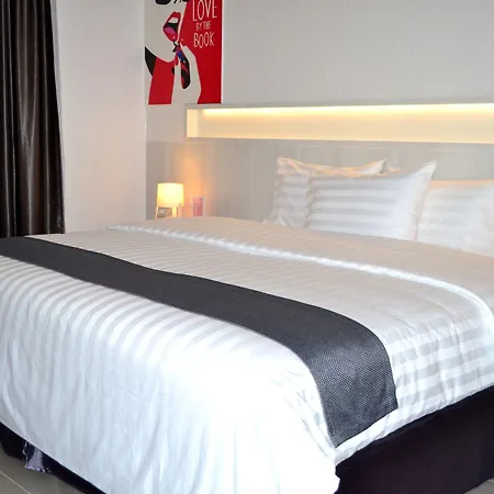 Flipper - Sha Extra Hotel 3*