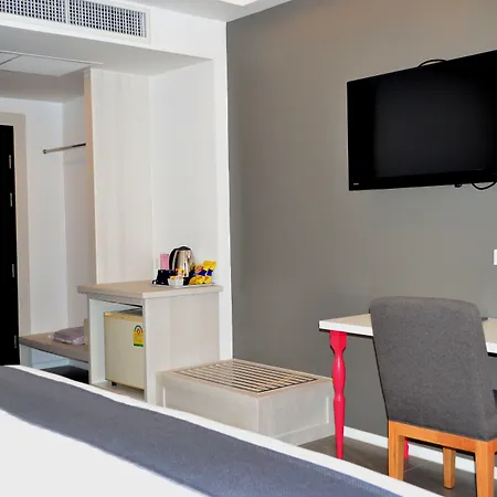 Flipper - Sha Extra Hotel