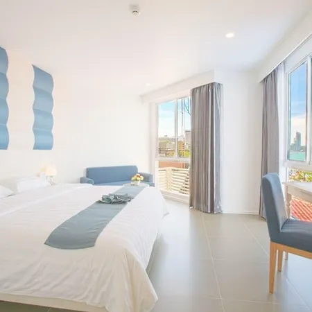 Flipper - Sha Extra Hotel
