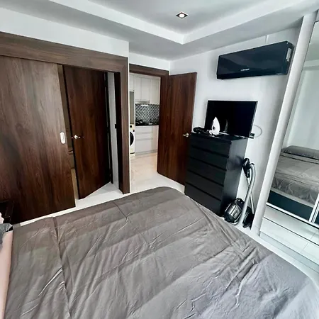 อพาร์ทเม้น Serenity Wongamat Pattaya
