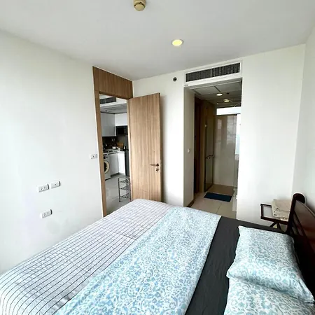 Apartment Riviera Wongamat
