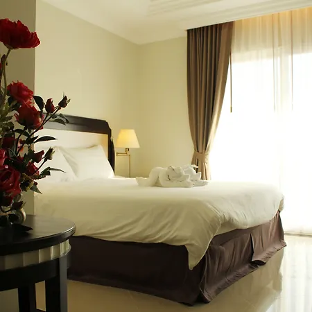Lk Crystal Place Pattaya