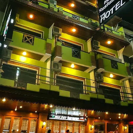 Hotel Max 2*
