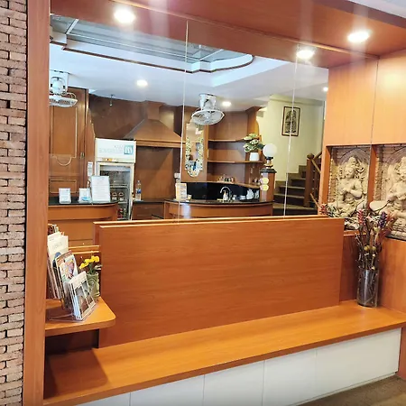 Max 2* Pattaya