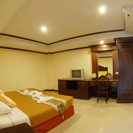 โรงแรม Golden Pattaya