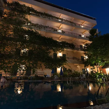 Hotel Opey De Place