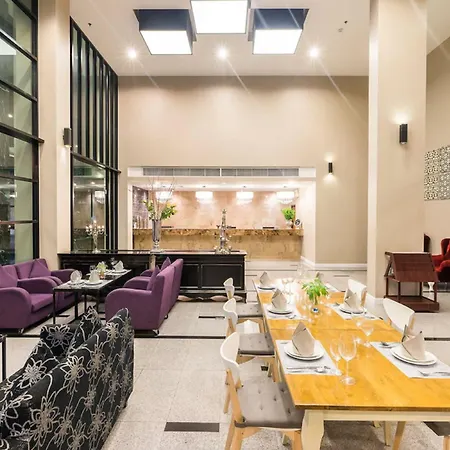 Sea Me Spring Tree (adults Only) โรงแรม Pattaya