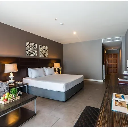 Sea Me Spring Tree (adults Only) โรงแรม 3*