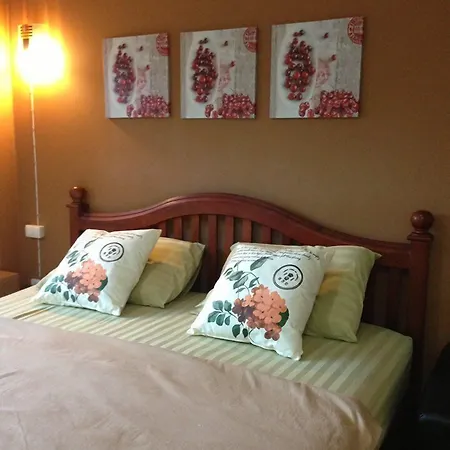 Chitra Hotel