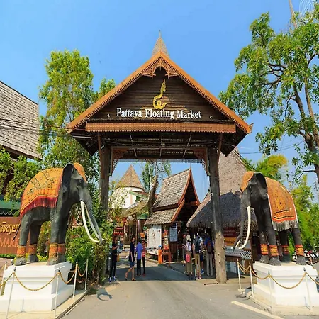 Hotel Punyapha Place 3*