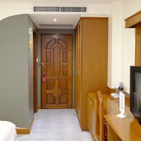 Inn Pj 2*