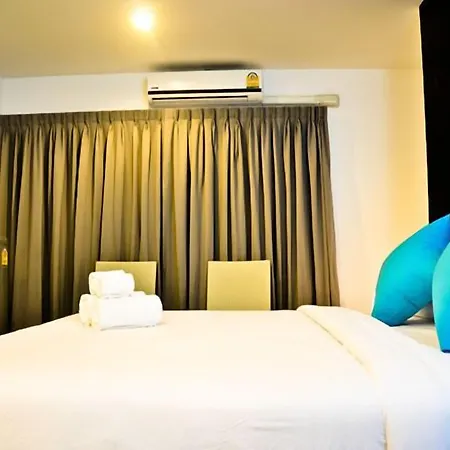 Reddoorz I-talay Hotel 3*