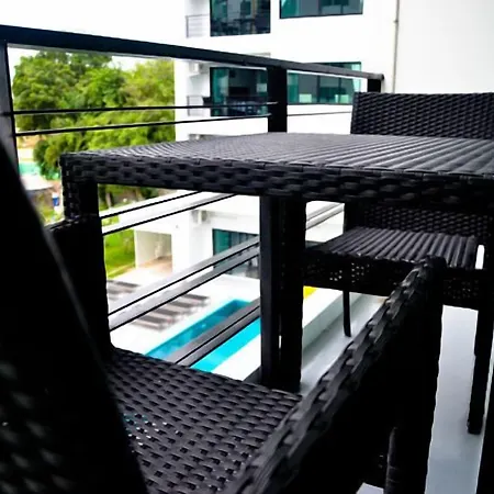 Reddoorz I-talay Hotel Pattaya