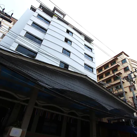 โรงแรม เดอะ เอเอ พัทยา เรสซิเดนซ์ 2*