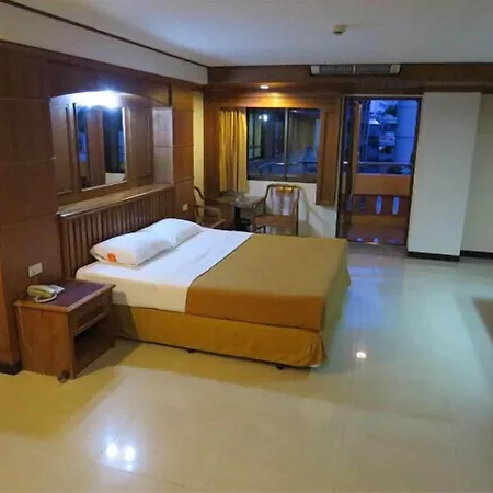 เดอะ เอเอ พัทยา เรสซิเดนซ์ 2*