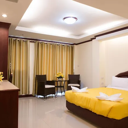 Honey House 3 Hotel 3*