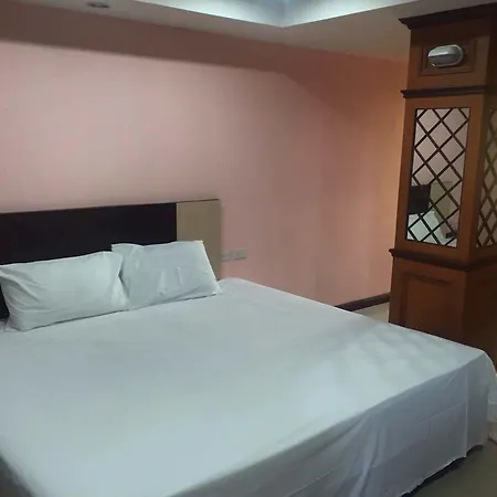 Oyo 523 Aa Pattaya Ville Hotel
